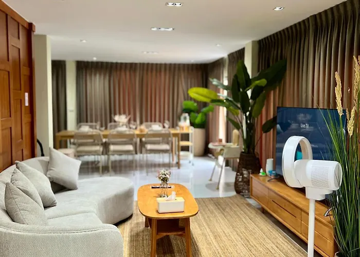 5br With Private Pool Sukhumvit 10mins Bts 別墅