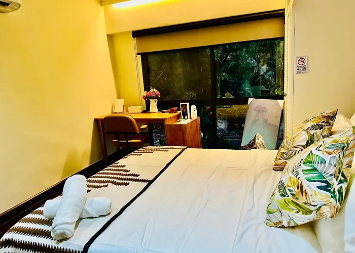 5br With Private Pool Sukhumvit 10mins Bts 別墅 曼谷